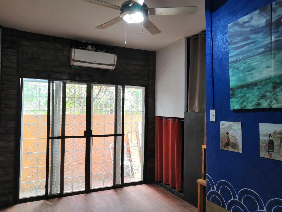 Dee Guesthouse White Sands Lapu-Lapu City Eksteriør billede