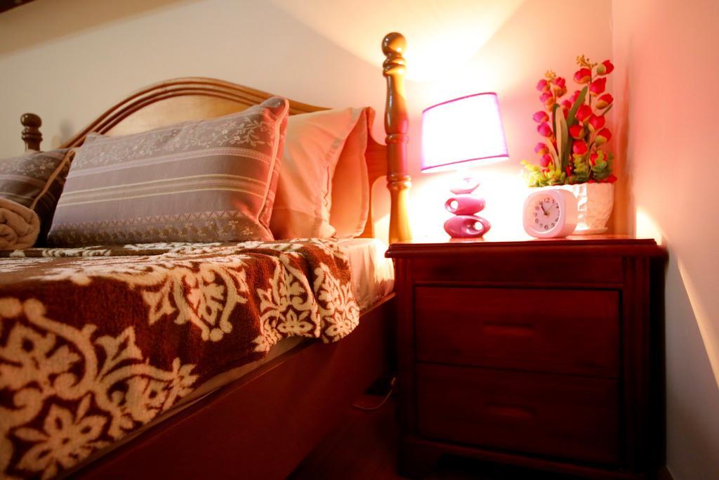 Dee Guesthouse White Sands Lapu-Lapu City Eksteriør billede
