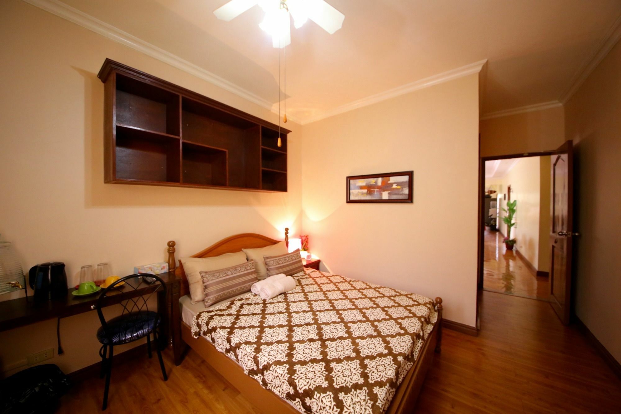 Dee Guesthouse White Sands Lapu-Lapu City Eksteriør billede